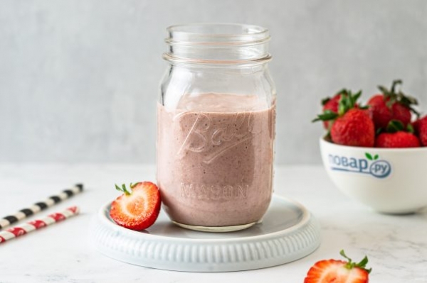 Клубничный шейк Клубничный шейк