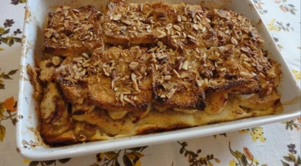 Хлебный яблочный пудинг по-крестьянски , пошаговый рецепт с фото Хлебный яблочный пудинг по-крестьянски , пошаговый рецепт с фото