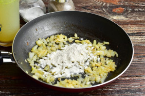 Луковый суп по-парижски Луковый суп по-парижски