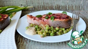 Лосось-гриль со сливочным зелёным горошком Лосось-гриль со сливочным зелёным горошком