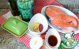 Лосось-гриль со сливочным зелёным горошком Лосось-гриль со сливочным зелёным горошком