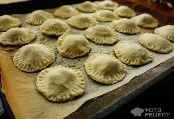 Рецепт: Армянское пасхальное печенье - на твороге и с курагой Рецепт: Армянское пасхальное печенье - на твороге и с курагой