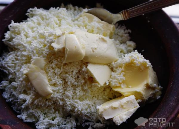 Рецепт: Армянское пасхальное печенье - на твороге и с курагой Рецепт: Армянское пасхальное печенье - на твороге и с курагой