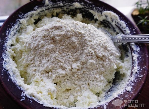 Рецепт: Армянское пасхальное печенье - на твороге и с курагой Рецепт: Армянское пасхальное печенье - на твороге и с курагой