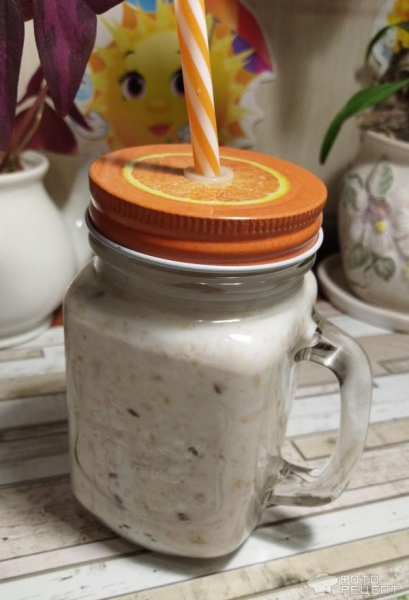 Рецепт: Кефирный напиток "Диетический" - с овсянкой, разными семечками ... Рецепт: Кефирный напиток "Диетический" - с овсянкой, разными семечками ...