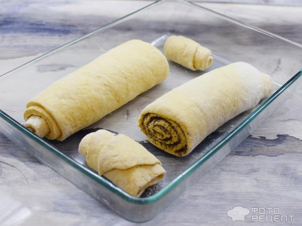 Рецепт: Косичка с маком - Безумно вкусные булочки в интересном исполнении! Рецепт: Косичка с маком - Безумно вкусные булочки в интересном исполнении!