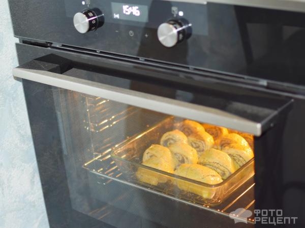 Рецепт: Косичка с маком - Безумно вкусные булочки в интересном исполнении! Рецепт: Косичка с маком - Безумно вкусные булочки в интересном исполнении!