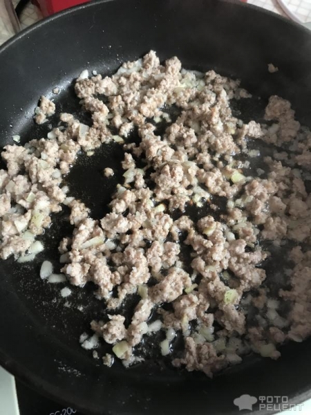 Рецепт: Рожки с фаршем - С домашним соусом!