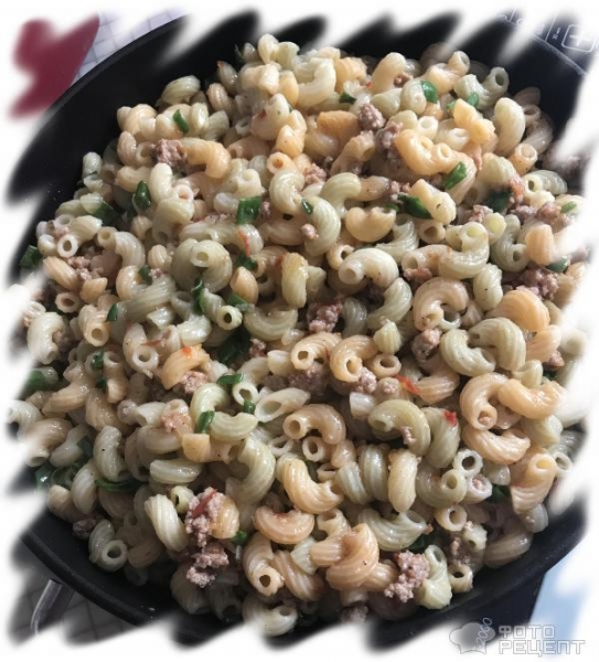 Рецепт: Рожки с фаршем - С домашним соусом!