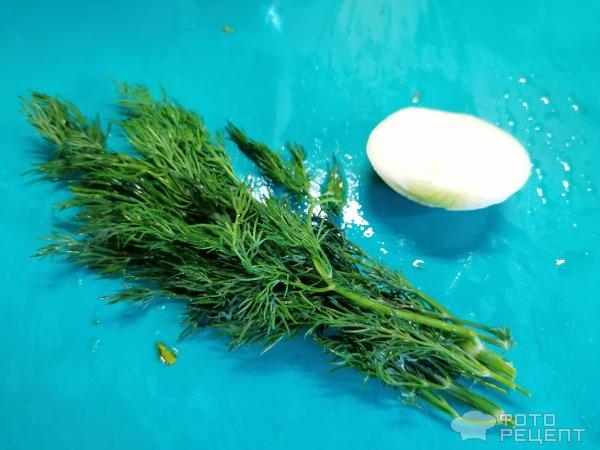 Рецепт: Салат с кукурузой - Со свежими овощами и маринованными огурцами