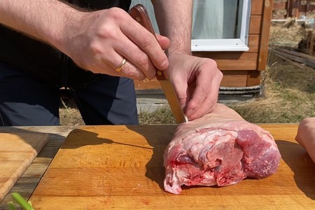 Рулька в пиве или вепрево колено Рулька в пиве или вепрево колено