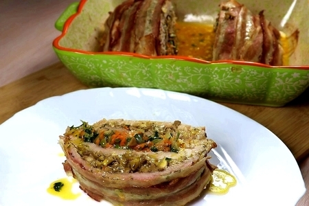 Слоёный мясной рулет с начинкой Слоёный мясной рулет с начинкой