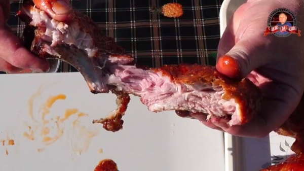 Свиные рёбрышки в карамельной глазури с дымком Свиные рёбрышки в карамельной глазури с дымком