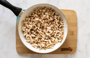 Китайские пельмени с капустой и грибами Китайские пельмени с капустой и грибами