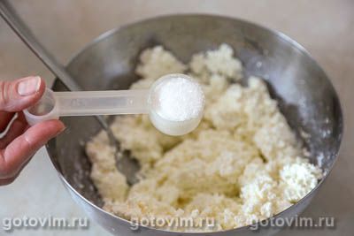 Сырники с клубникой и бананом