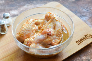 Крылышки в медово-соевом соусе Крылышки в медово-соевом соусе