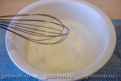 Пирог с клубникой, сливками и корочкой из взбитых белков Пирог с клубникой, сливками и корочкой из взбитых белков