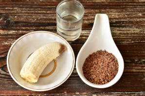 Льняная каша с бананом Льняная каша с бананом