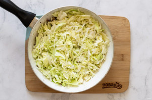 Китайские пельмени с капустой и грибами Китайские пельмени с капустой и грибами