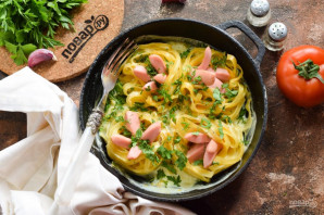 Гнезда с сосисками Гнезда с сосисками