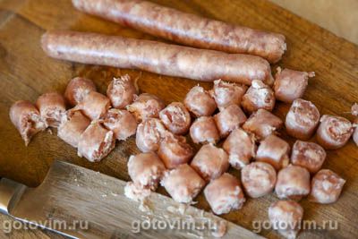 Мини-пирожки из слоеного теста в форме для пельменей Мини-пирожки из слоеного теста в форме для пельменей