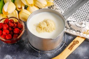 Панна-котта с вишней Панна-котта с вишней