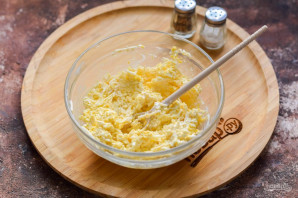 Бутерброды с плавленым сыром и икрой Бутерброды с плавленым сыром и икрой