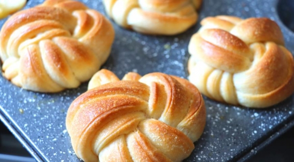 Пышные булочки, пошаговый рецепт с фото Пышные булочки, пошаговый рецепт с фото