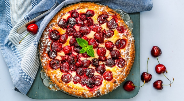 Пирог из черешни с творогом, пошаговый рецепт с фото Пирог из черешни с творогом, пошаговый рецепт с фото