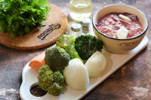 Куриная печень с брокколи Куриная печень с брокколи