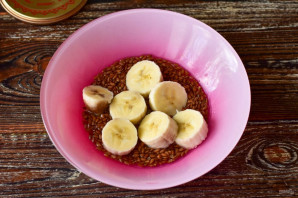 Льняная каша с бананом Льняная каша с бананом