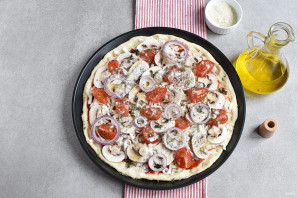 Пицца с шампиньонами Пицца с шампиньонами