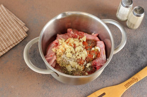 Кролик в собственном соку Кролик в собственном соку