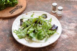 Салат из гребешков с рукколой Салат из гребешков с рукколой