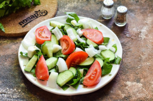 Салат с сыром "Чечил"