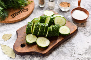 Огурчики по-болгарски на зиму