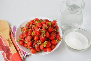 Компот из клубники на зиму Компот из клубники на зиму