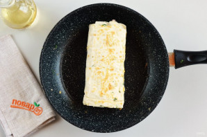 Рулет из лаваша на сковороде Рулет из лаваша на сковороде