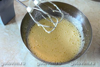 Шарлотка с клубникой Шарлотка с клубникой