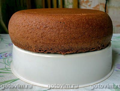 Торт «Черный лес» с творожным кремом в мультиварке