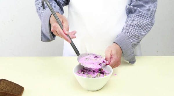 Холодный суп из простокваши и свеклы, пошаговый рецепт с фото