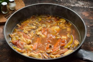 Китайский кисло-острый суп Китайский кисло-острый суп