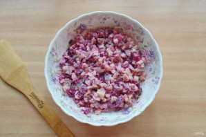 Шведский салат с сельдью Шведский салат с сельдью