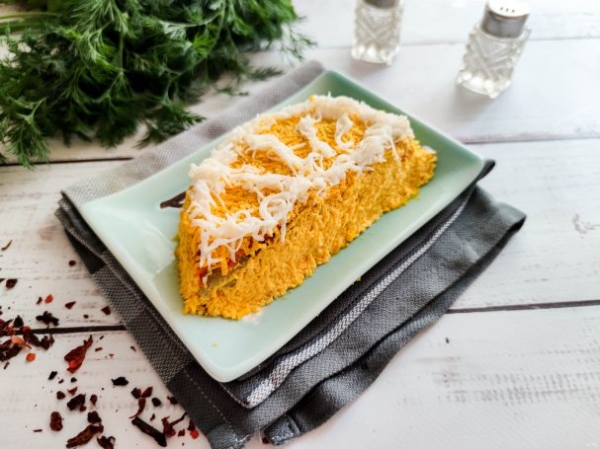 Салат "Лимонная долька" со шпротами