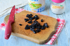 Рулет из лаваша с черносливом Рулет из лаваша с черносливом