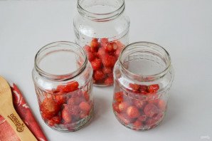 Компот из клубники на зиму Компот из клубники на зиму