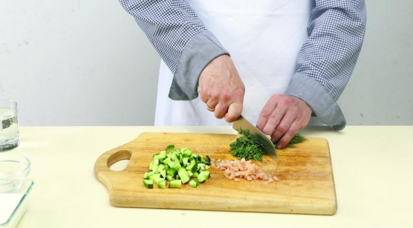 Холодный суп из простокваши и свеклы, пошаговый рецепт с фото