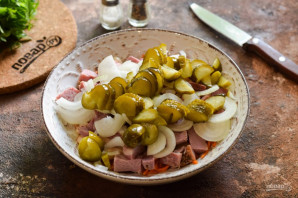 Немецкий салат с фасолью Немецкий салат с фасолью