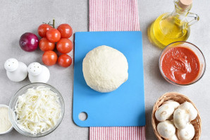 Пицца с шампиньонами Пицца с шампиньонами