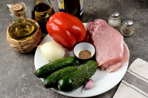 Салат "Чим-чим" с мясом Салат "Чим-чим" с мясом